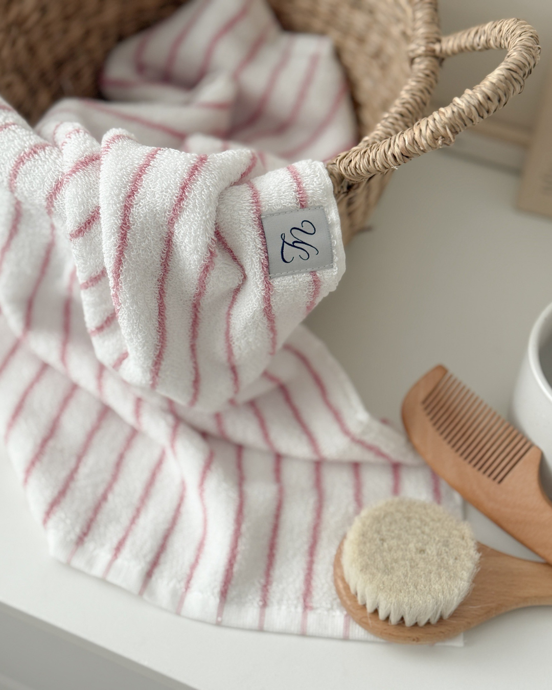 【予約  5/15(金) am10:00販売】 UL  original face towel