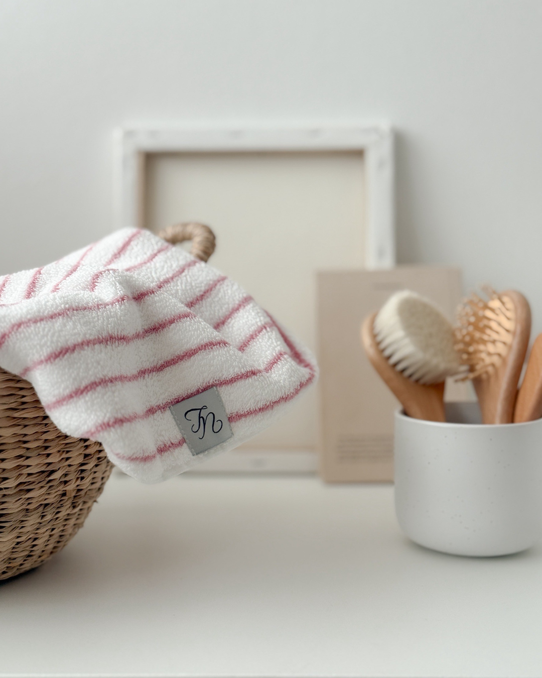 【予約  5/15(金) am10:00販売】 UL  original face towel