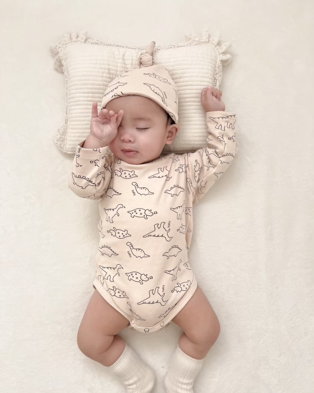 UL ORIGINAL：きょうりゅうロンパース