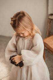 バルーンチュールドレス