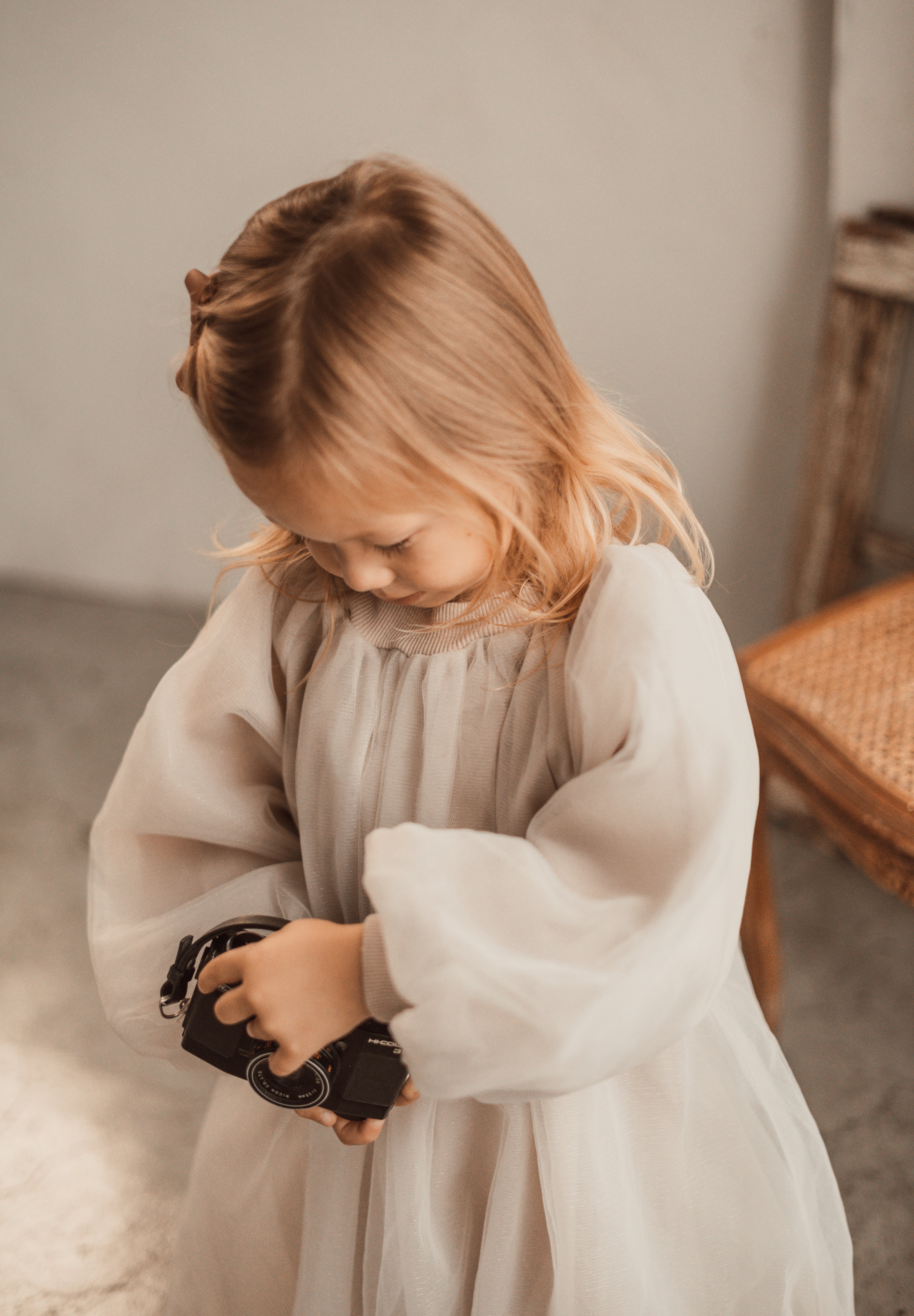 バルーンチュールドレス