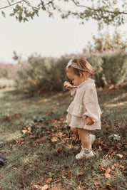 フラワーフリルロンパース