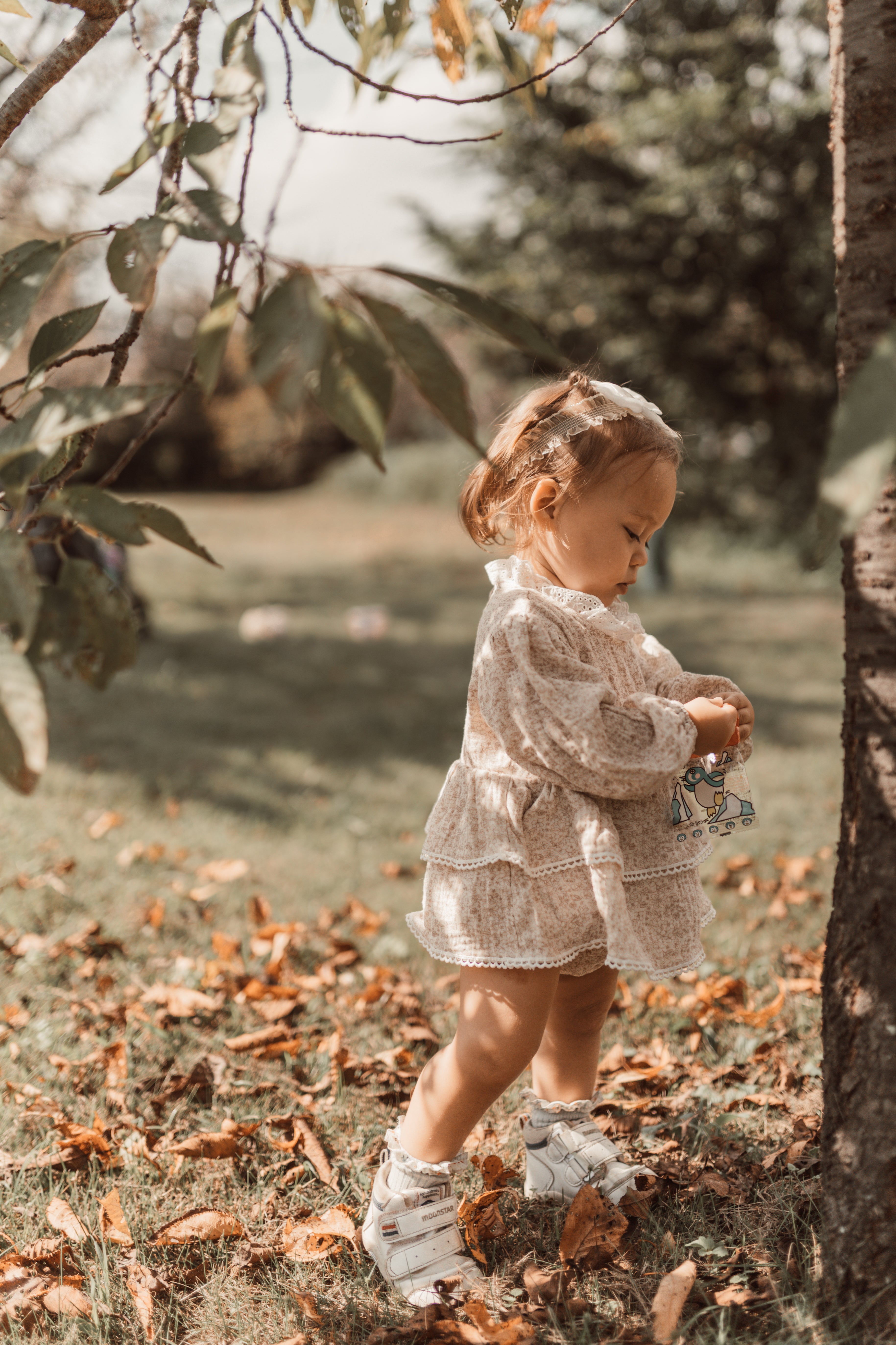 フラワーフリルロンパース