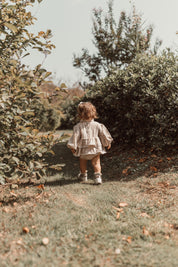 フラワーフリルロンパース