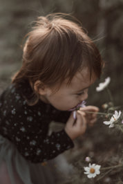 ベビーフラワーロンパース