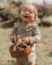 【新作】UL ORIGINAL：襟フリルロンパース