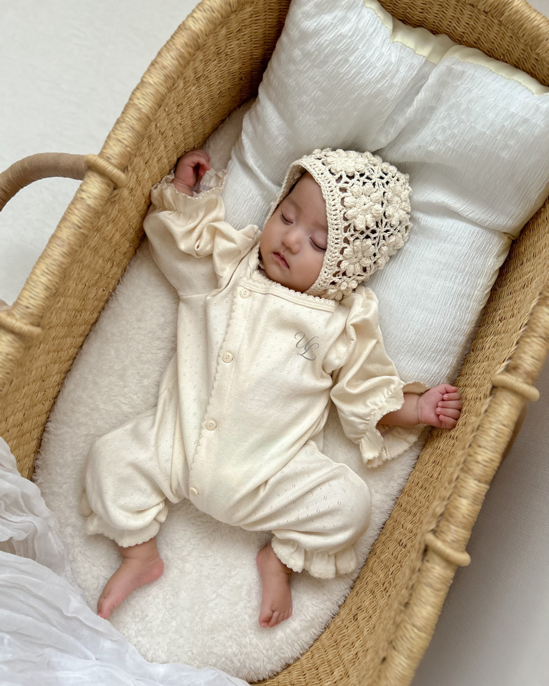 UL ORIGINAL：ニューボーンフリルカバーオール