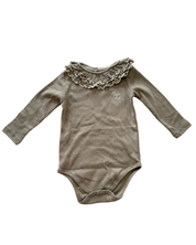 【新作】UL ORIGINAL：襟フリルロンパース