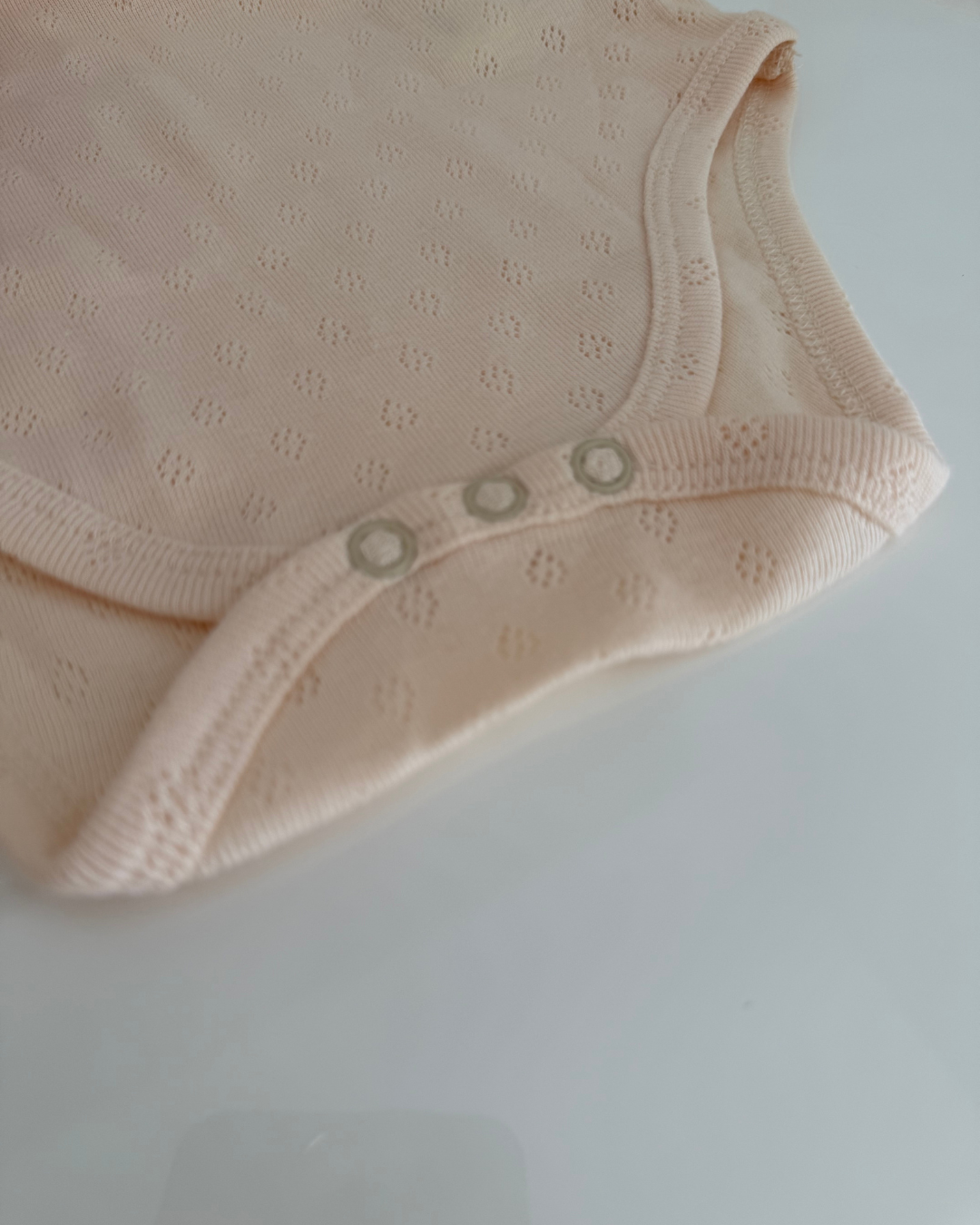 【新作】UL ORIGINAL：襟フリルロンパース