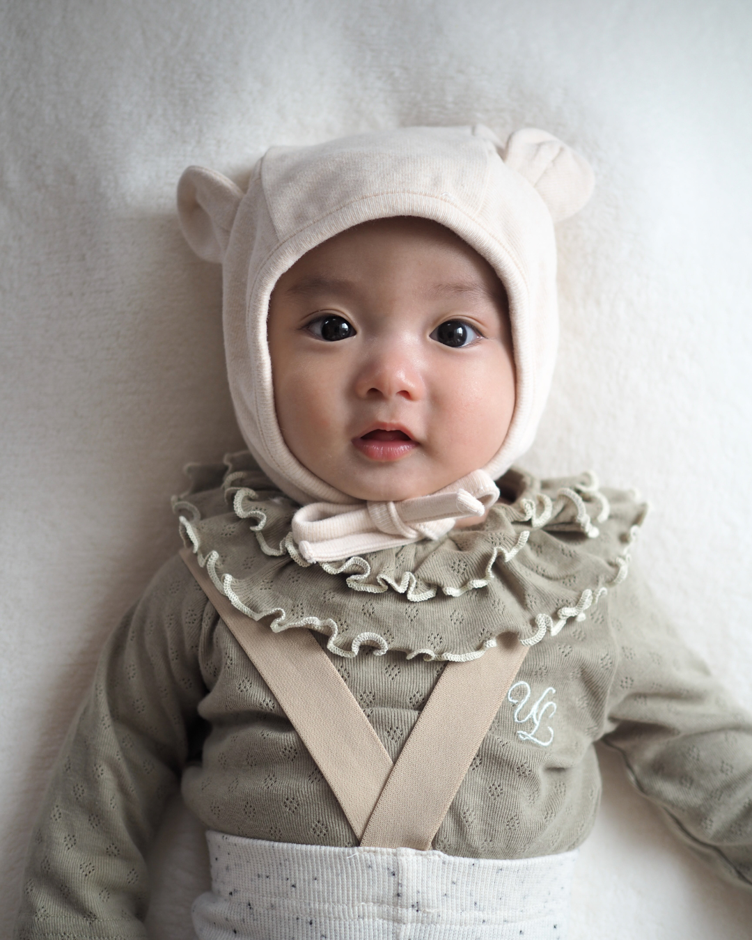 【新作】UL ORIGINAL：襟フリルロンパース