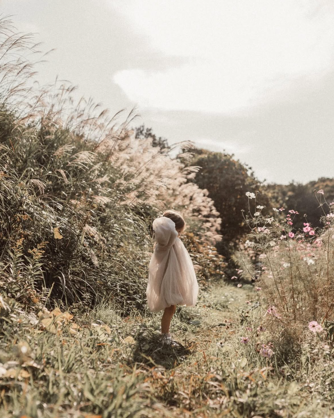 バルーンチュールドレス