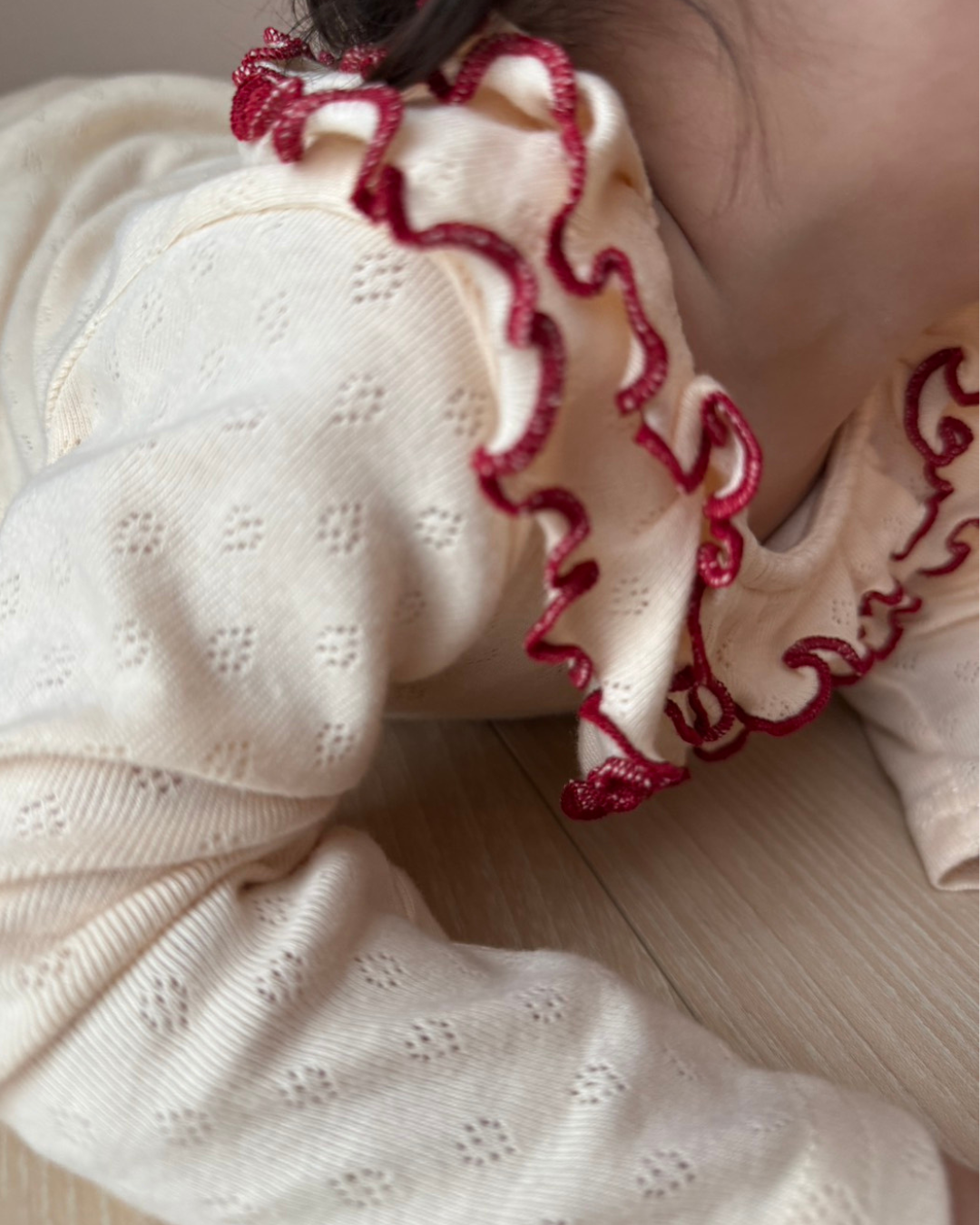 【新作】UL ORIGINAL：襟フリルロンパース