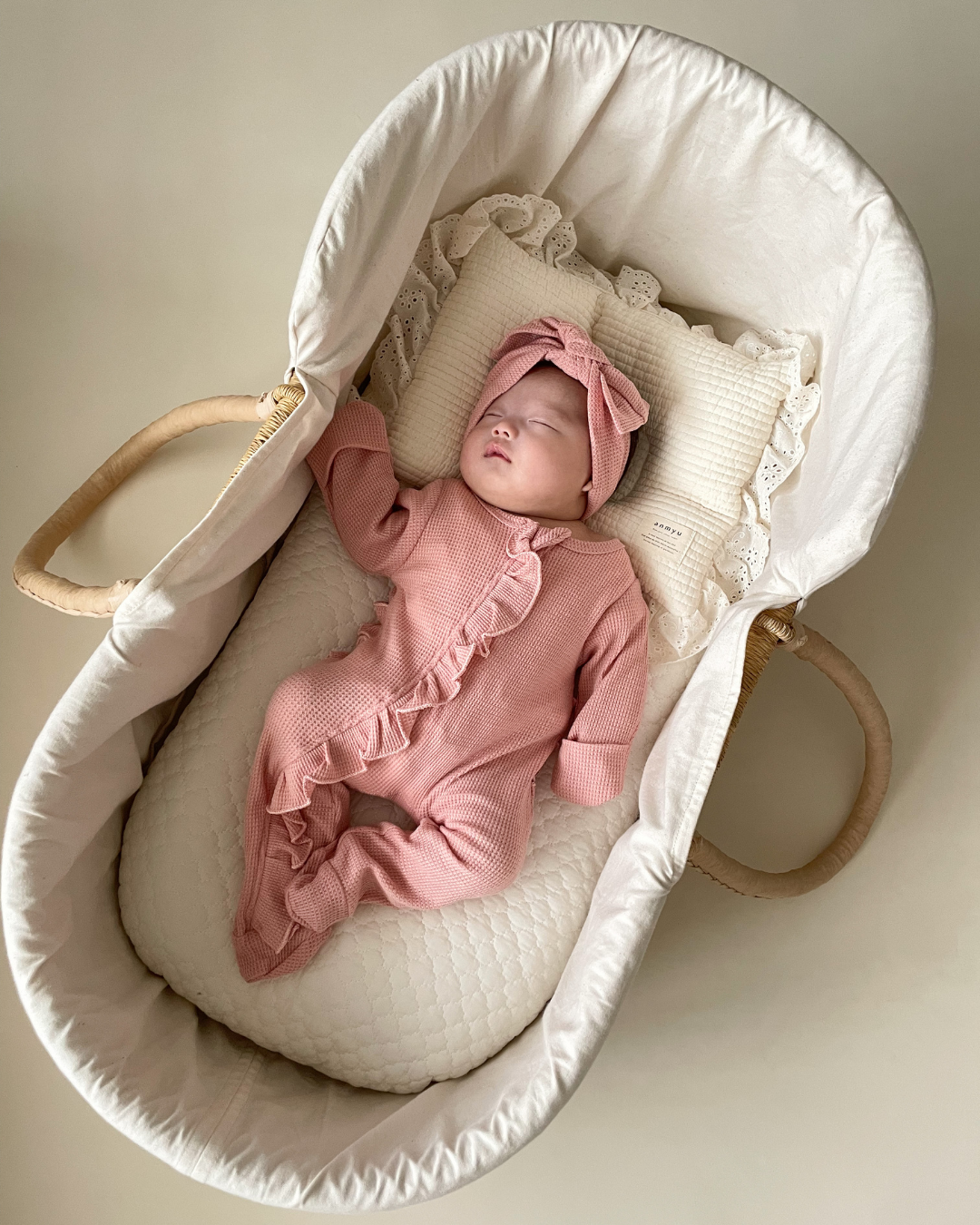 ニューボーンフリルカバーオール