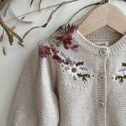フラワー刺繍カーディガン
