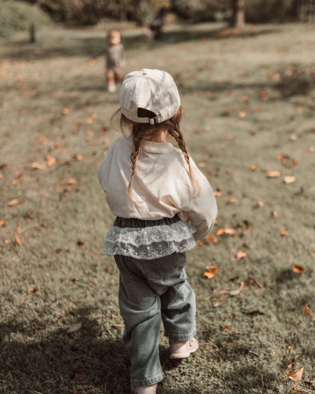 レースヘムデニムパンツ