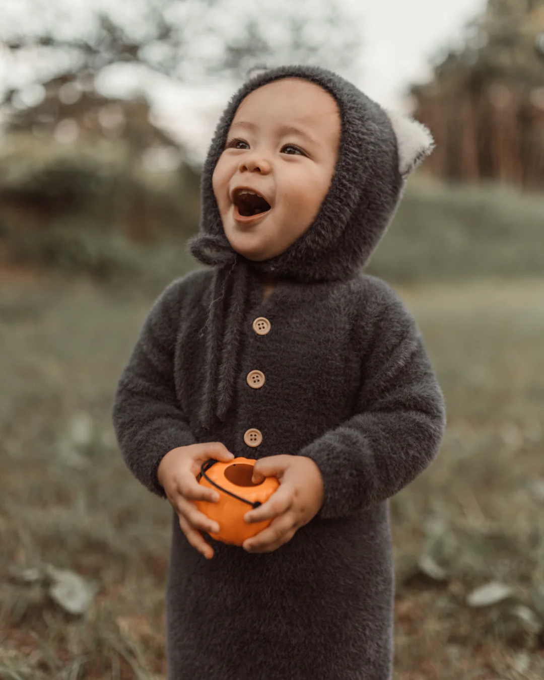 ふわネコロンパース