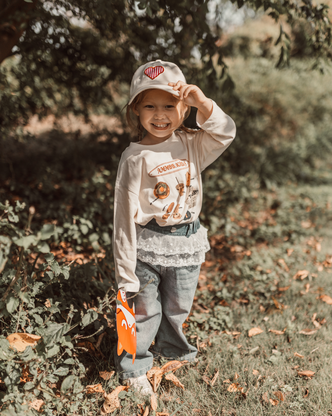 レースヘムデニムパンツ