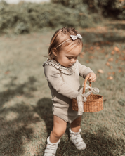 【新作】UL ORIGINAL：襟フリルロンパース