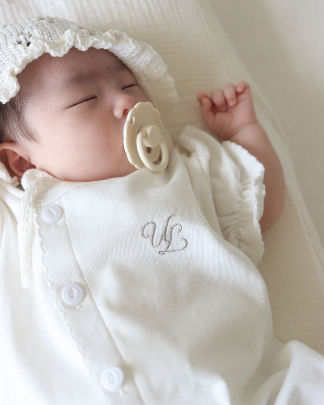 【新作 6/5(金) 10:00販売】UL ORIGINAL：ニューボーンロンパース（半袖）