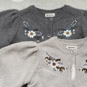 フラワー刺繍カーディガン
