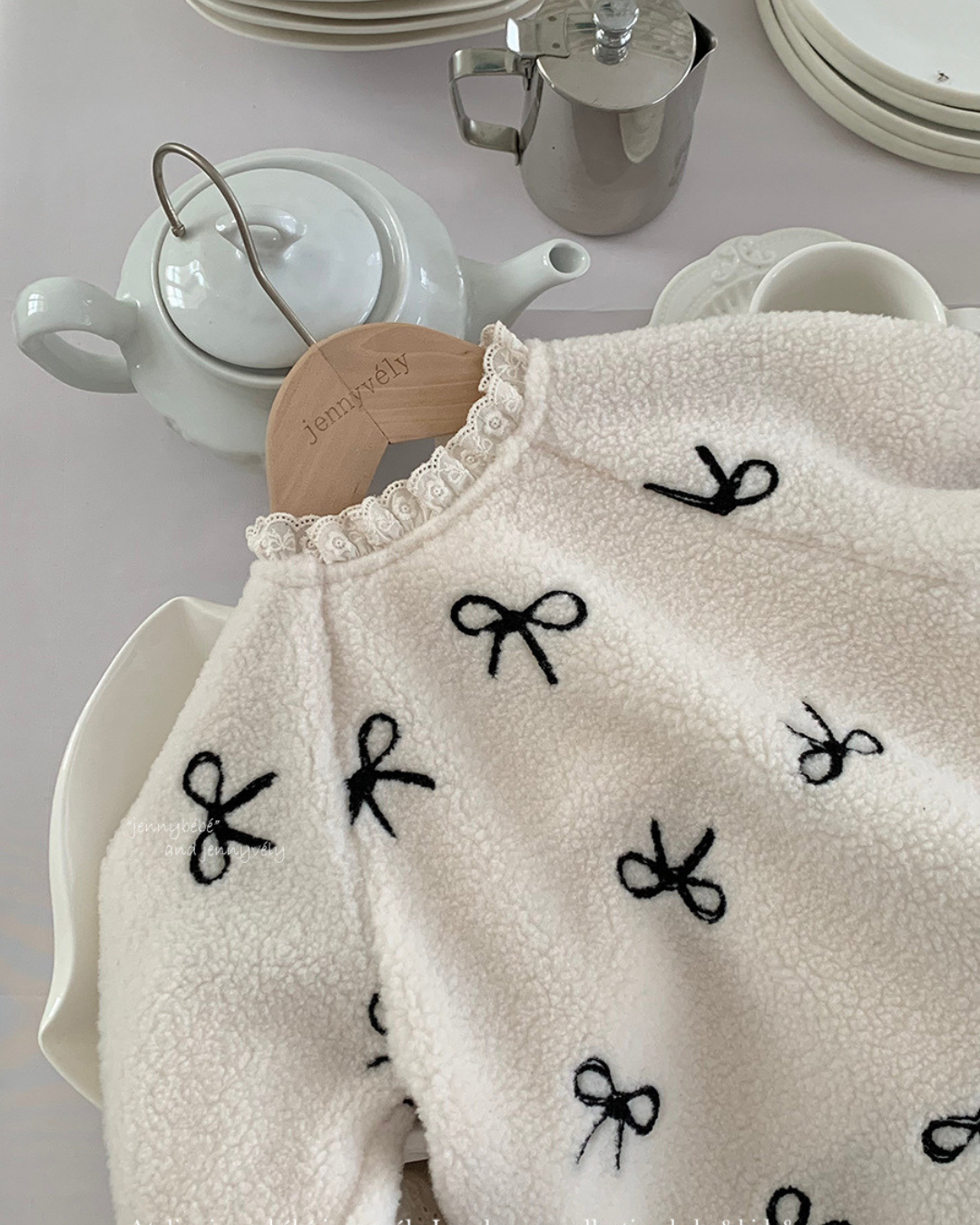 【新作】リボンフロッキーフリルスリーブワンピース