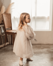 バルーンチュールドレス