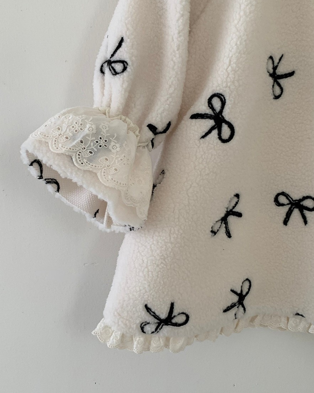 【新作】リボンフロッキーフリルスリーブワンピース