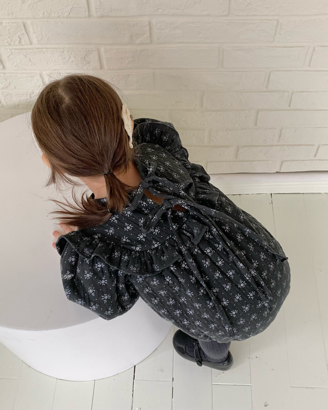 【新作 26日(金) am10:00販売】フルールフリル ロンパース