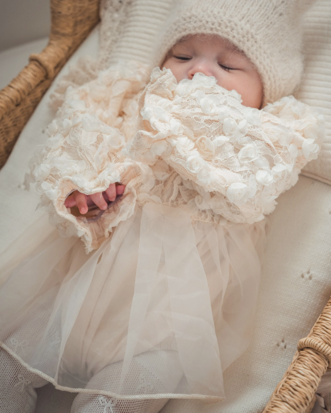 【新作】フローラルレースベビードレス