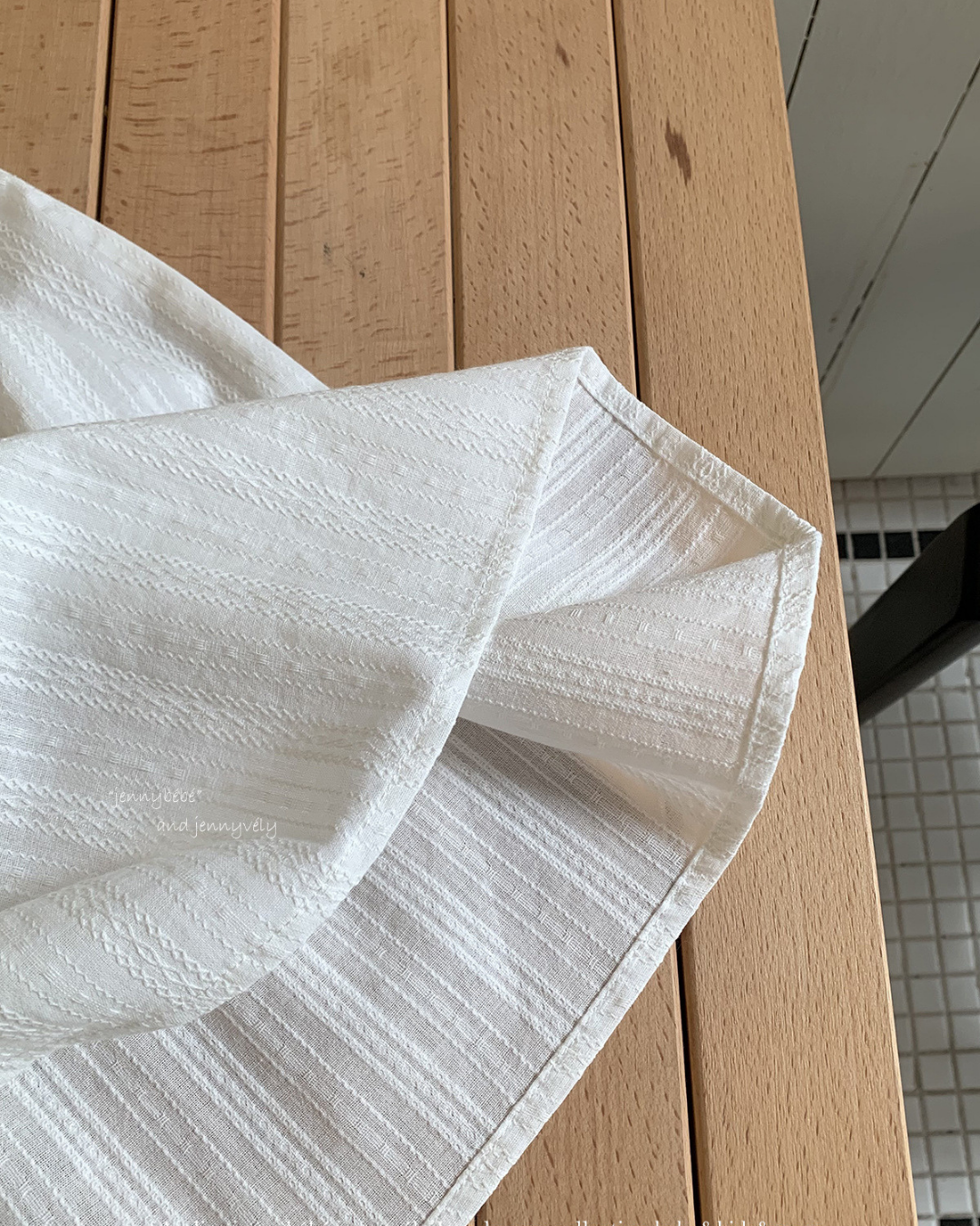 【新作】フリルスモッキング刺繍ワンピース