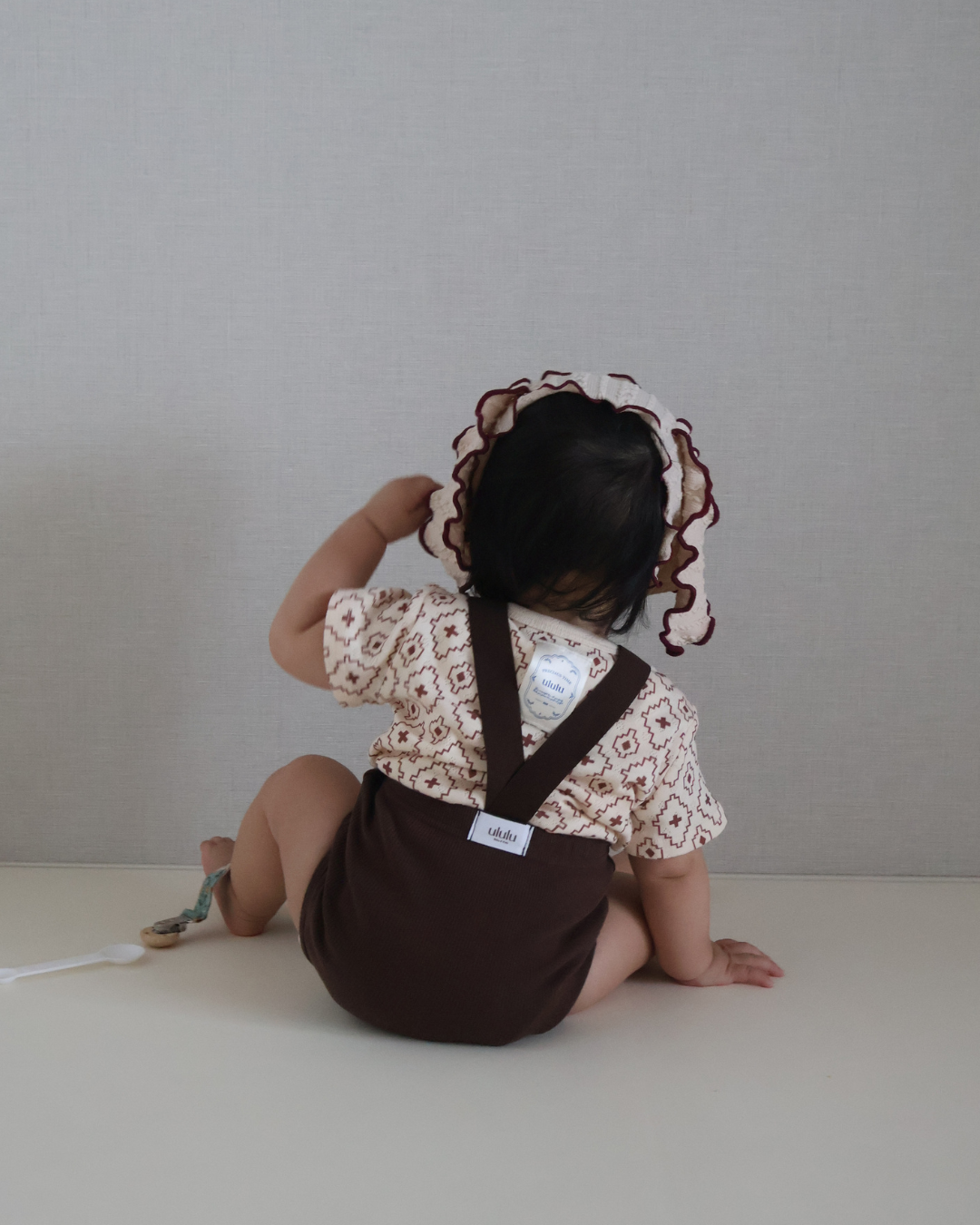 【新作 24日(金) 10:00販売】ululu original set （ソフトジオロンパース＆サスペンダーブルマ）
