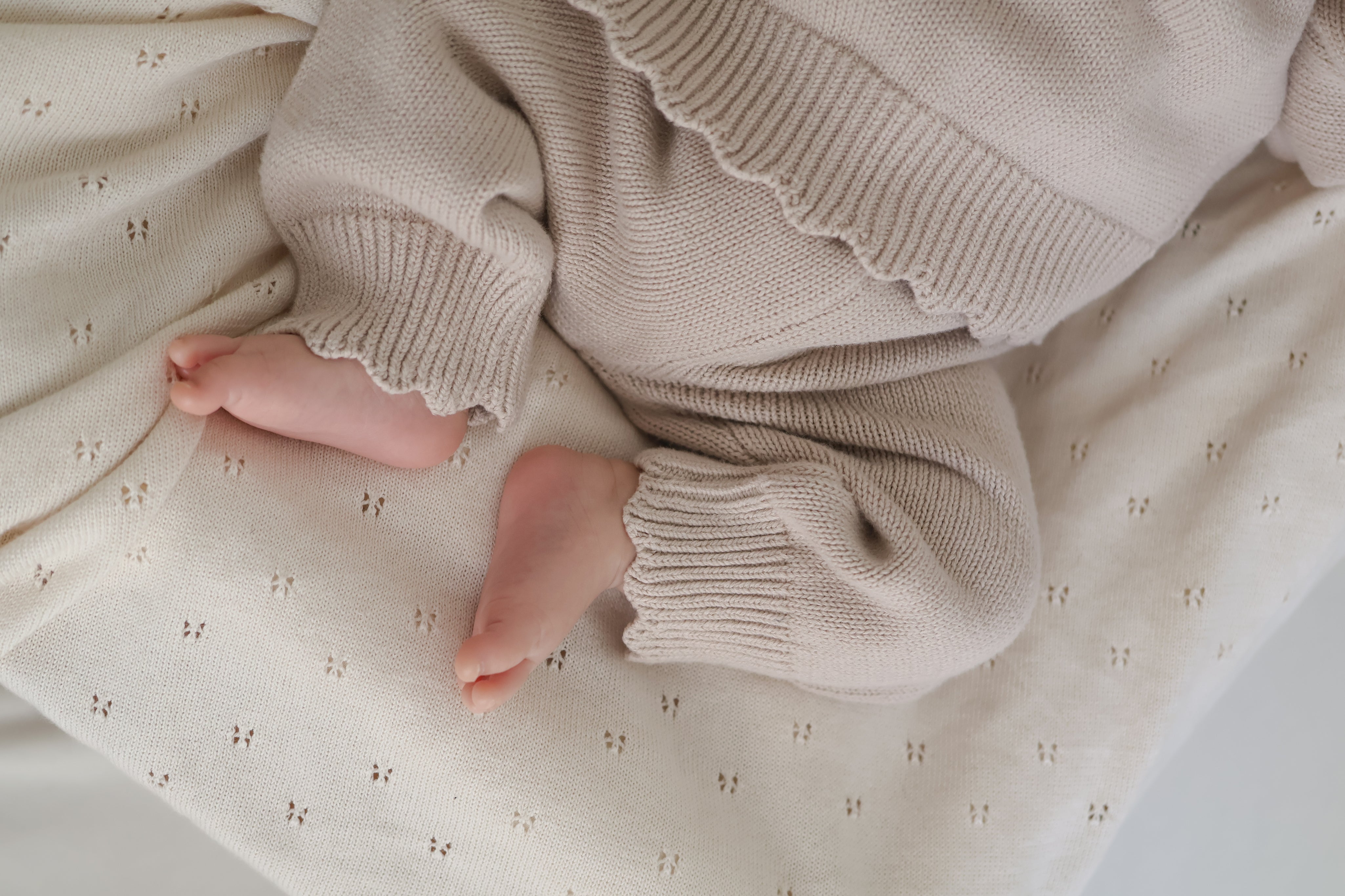 ベビーリボンニットセット