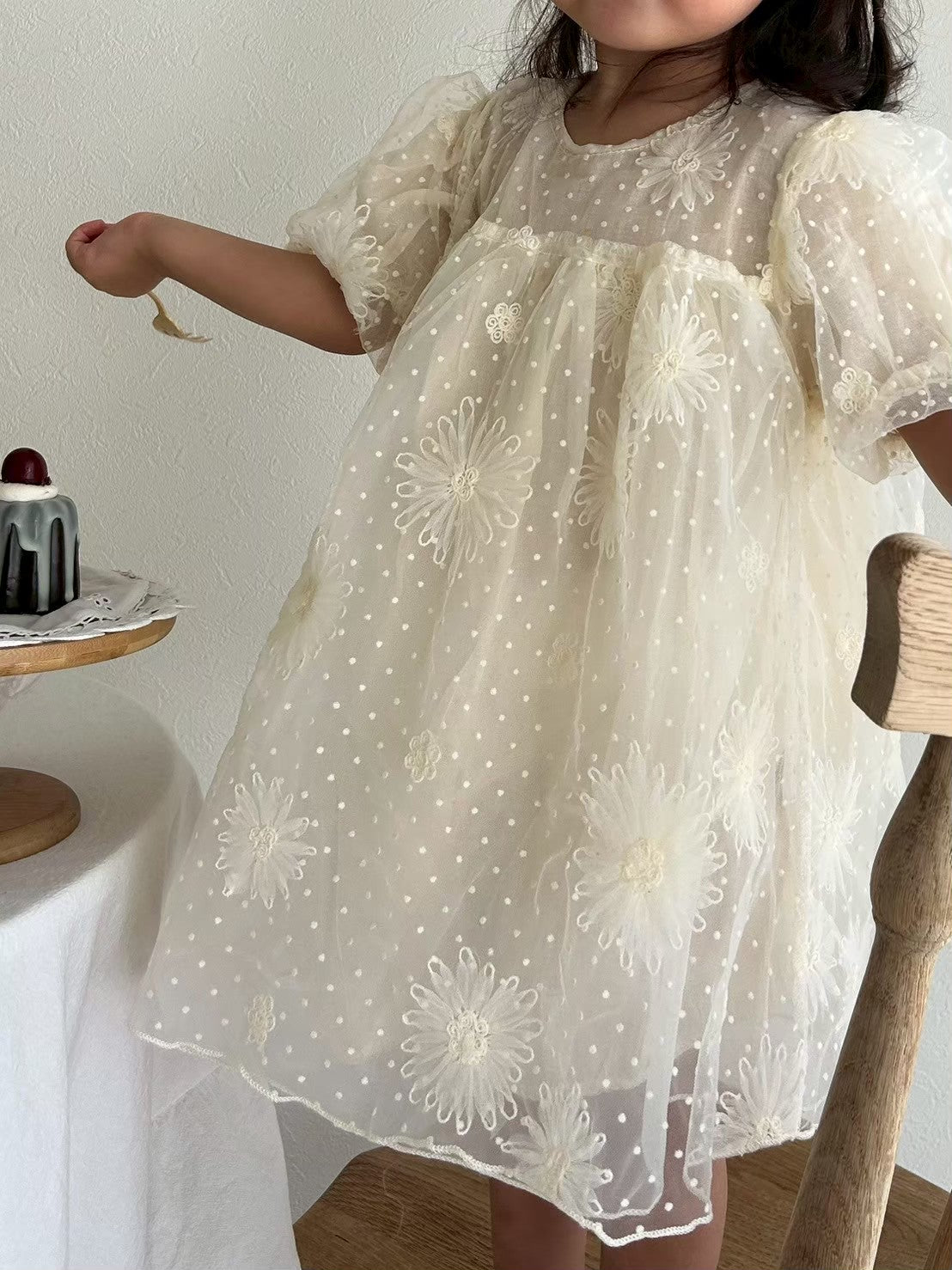 フラワー刺繍チュールドレス