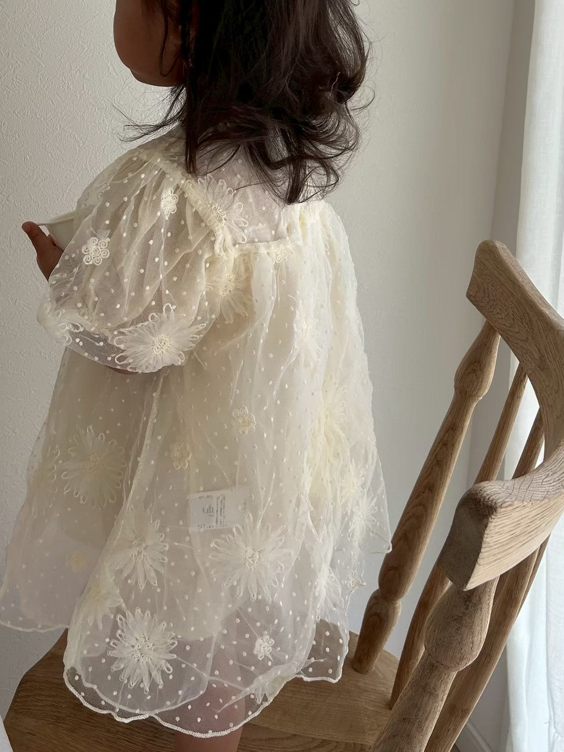 フラワー刺繍チュールドレス
