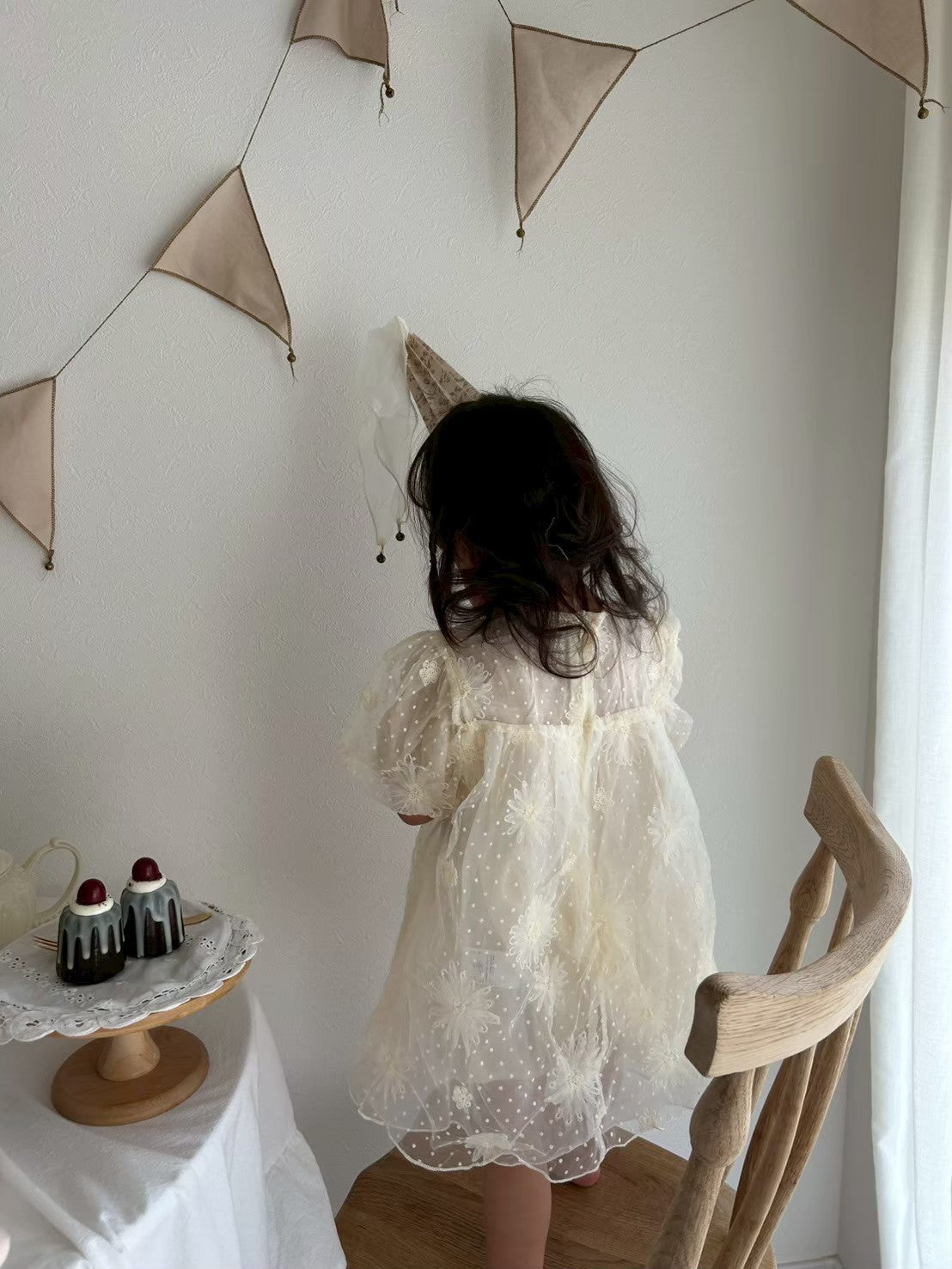 フラワー刺繍チュールドレス