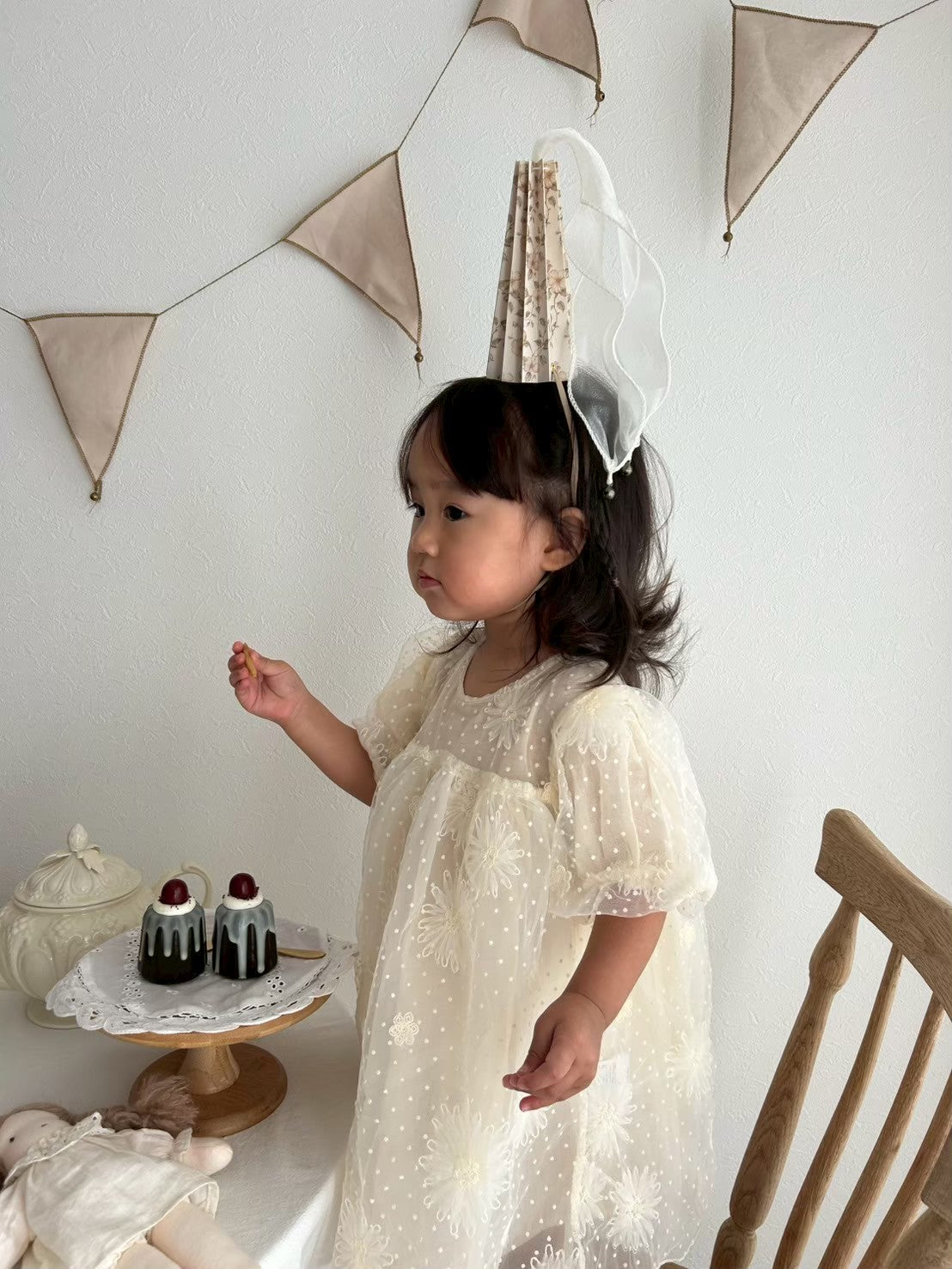 フラワー刺繍チュールドレス