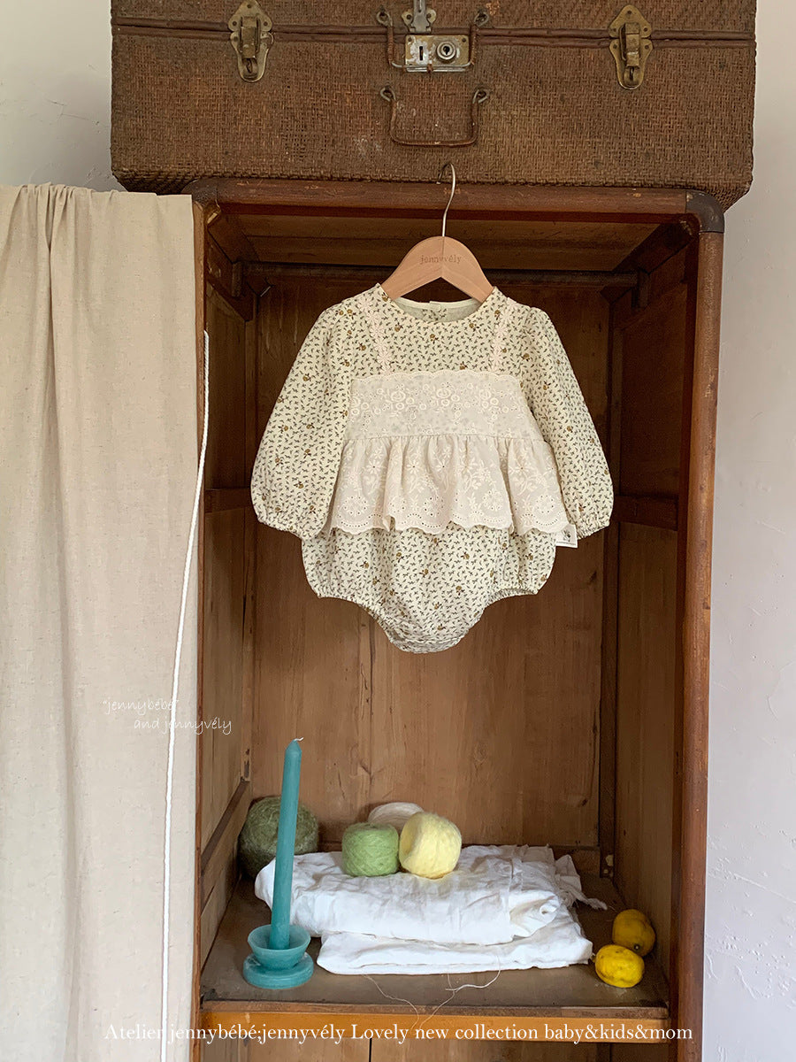 【新作 6日(金) 10:00販売】フラワーレースペプラムロンパース