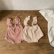 フリルストラップロンパース