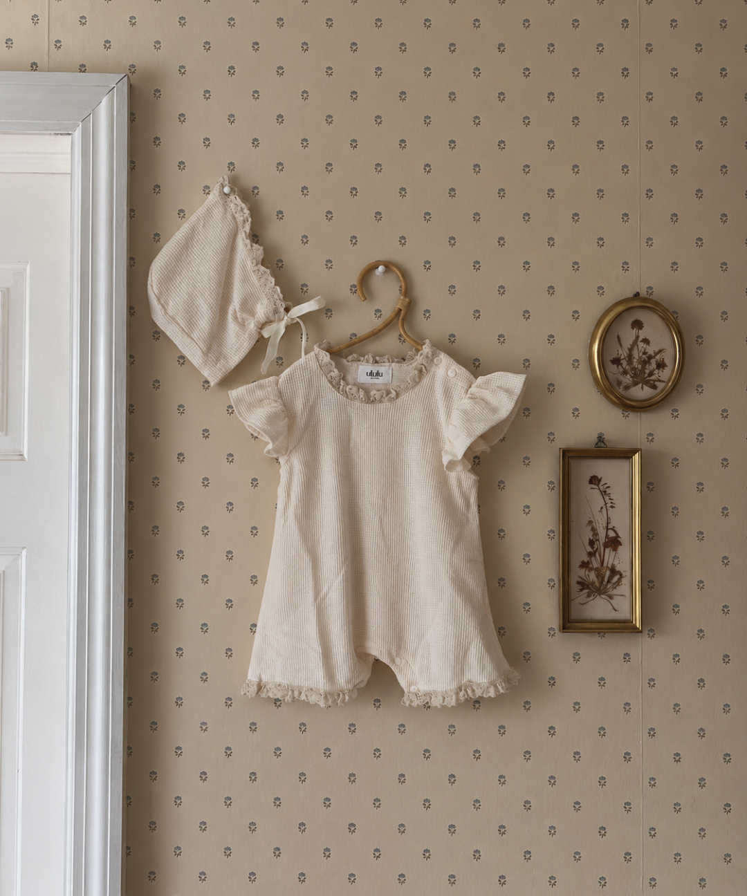 newborn_waffle_rompers_1.png
