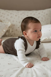 フリルストラップロンパース