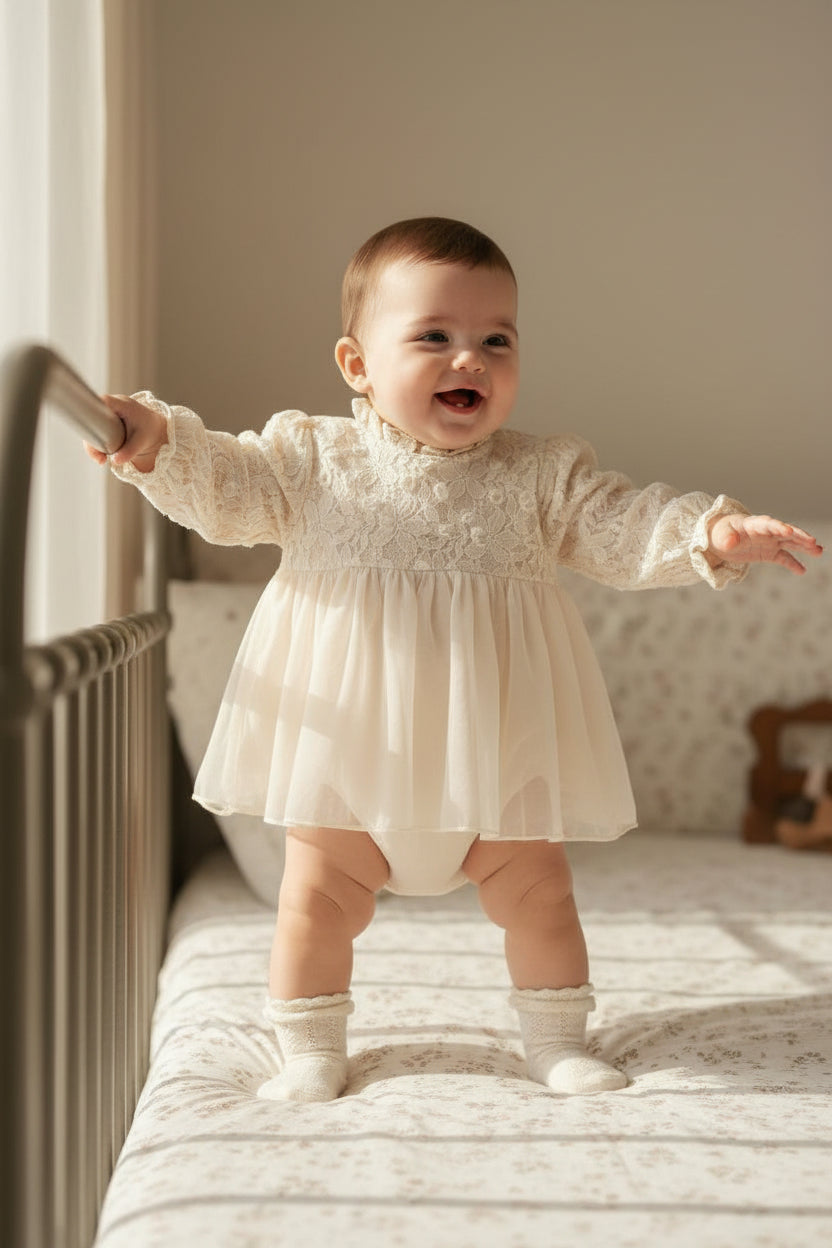 【新作】フローラルレースベビードレス